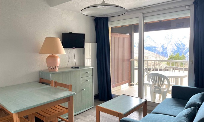 Peyragudes Apartment | Charming T2 with Free Shuttle, Ski Locker and Spassio Access