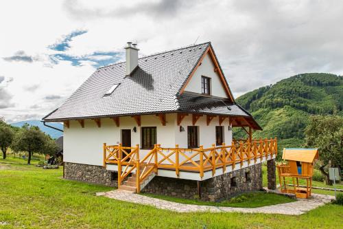 Nova Bana Villa | Chata VČELÁRIK