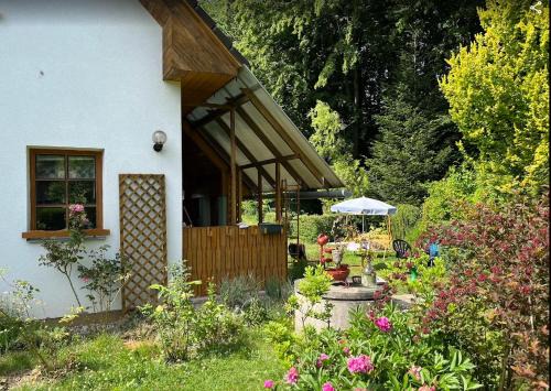 Frydlant nad Ostravici House | Chatička u splavu