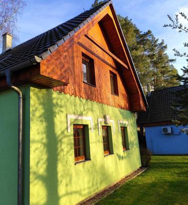 Tyn nad Vltavou House | Chaty Koloděje-zelený dům