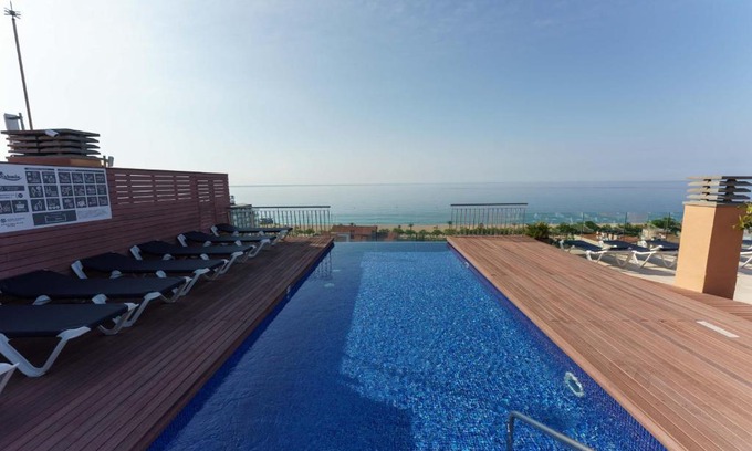 Calella Hotel | Checkin Catalonia