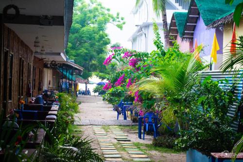 Santa Fe Resort | Chef Panyang Beach Resort Okoy