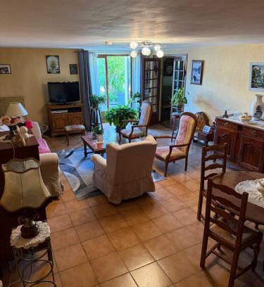 Chailly-sur-Armancon House | Chez les Loulous