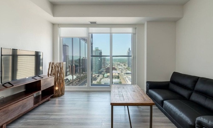 Connaught Condo | Chic 2BR Beltline Apt with Skyline Views and Patio