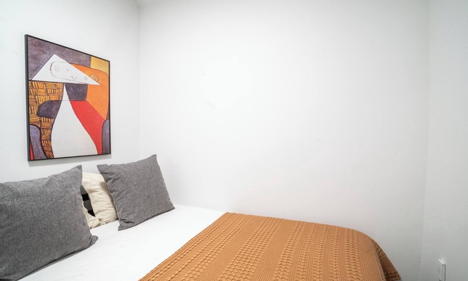 Bowery Apartment | Chic 3-Bed 2-Bath Home in Vibrant Lower East Side