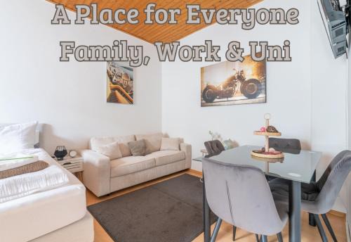 Leoben Apartment | Chic Apartment in Leoben - Balcony & Easy City Access
