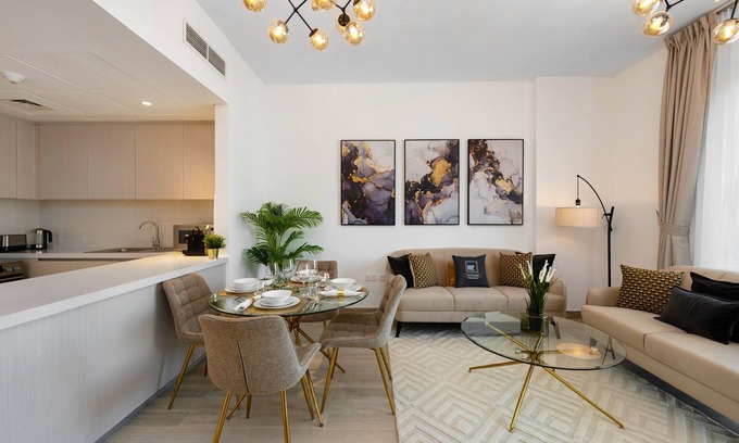 Abu Dhabi Apartment | Chic Apt on Yas Island cls to ALL Main Attractions