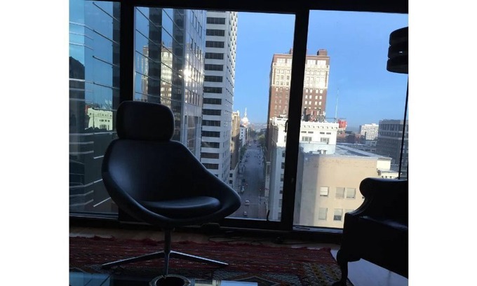 Downtown Kansas City Condo | Chic Condo. Best Location in Town.