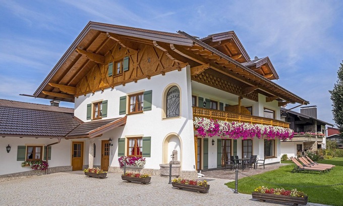 Bernau am Chiemsee Apartment | Chiemsee time of house 5