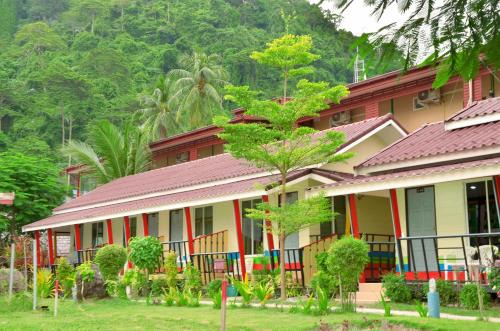 Ko Phi Phi Hotel | Chongkhao Resort- Phi Phi Island