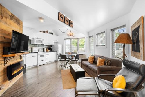 Mont-Tremblant Pedestrian Village House | Chouette 2039 Tremblant Ski In-Out Pedestrian Village