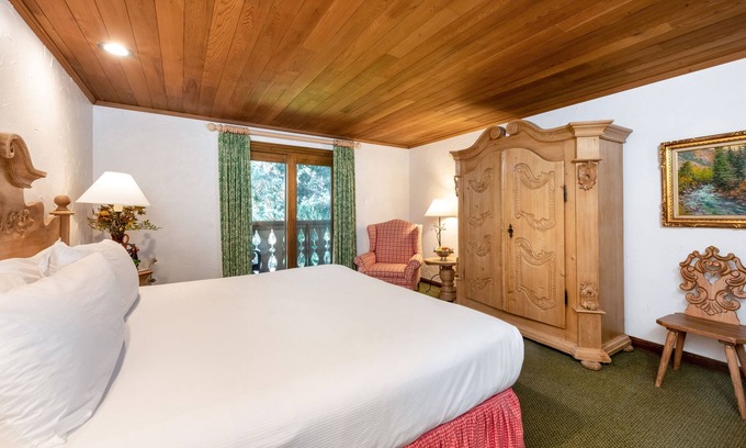 Vail Apartment | Christiania 202 - Mountain View King