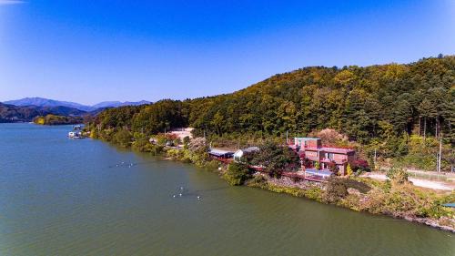 Namsan House | Chuncheon Pulbitgrim Pension