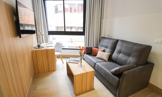 San Isidro Apartment | CIELO Madrid Studios