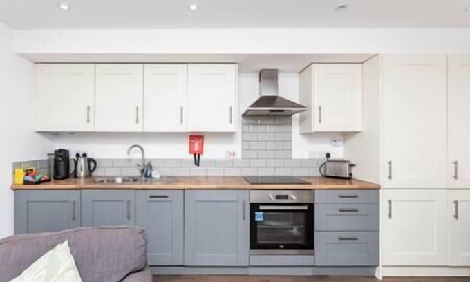 Leeds City Center House | City Centre 2 Bedroom - House