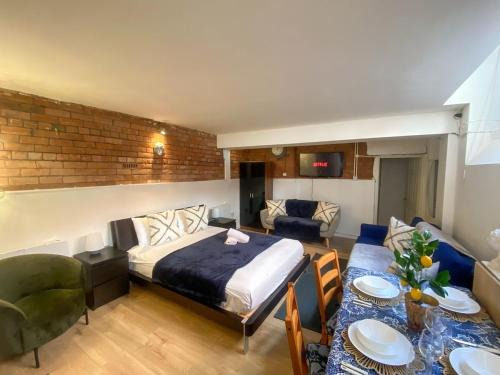 Manchester City Centre Apartment | City Centre Beautiful & Cosy Studio Apartment