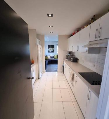 Christchurch City Centre House | City Centre close to stadium