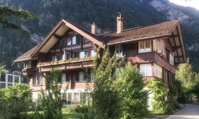 Central Interlaken Apartment | CityChalet historic