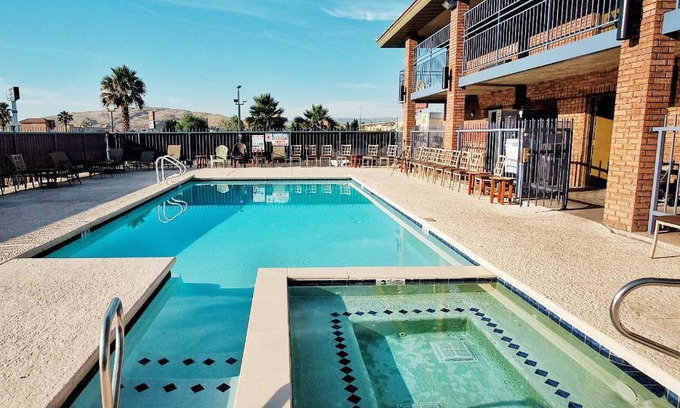 St. George Hotel | Claridge Inn - St. George