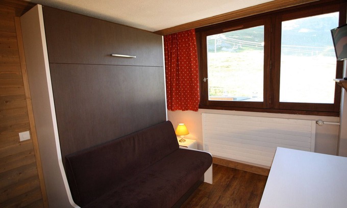 Tignes le Lac Apartment | Classic Studio for 2 in Tignes with kitchenette