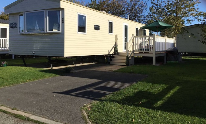 Grimsby House | Cleethorpes Thorpe Park Caravan Holiday Home