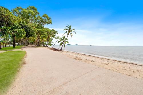 Clifton Beach House | Clifton Beach Holiday Villas