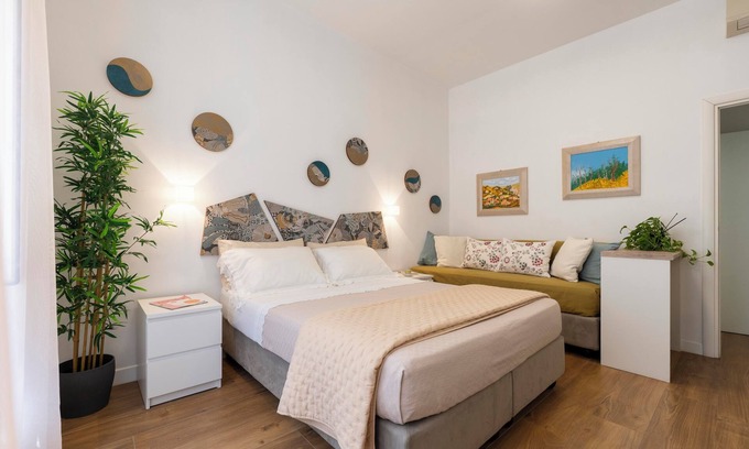 Sallustiano Apartment | Clio Rome Suite Historic Center, 2BR/2BA, Spanish Steps, Via Veneto