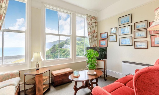 Lynmouth Apartment | Clooneavin Apartment 6