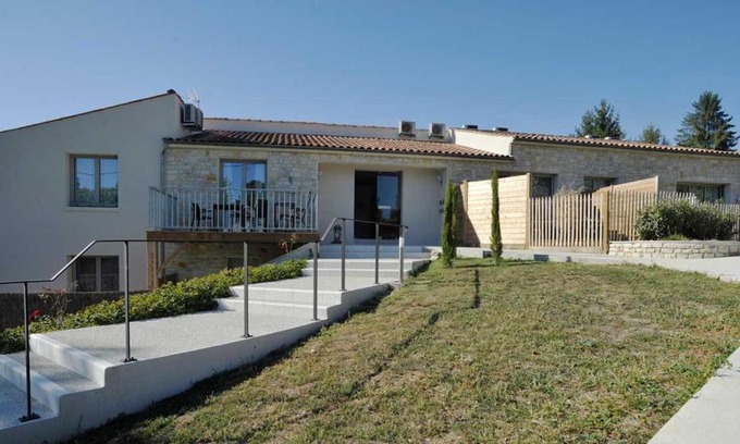 Jonzac Apartment | CLOS DES THERMES A JONZAC