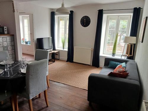 Tour-en-Bessin Apartment | Close to Beaches and Bayeux