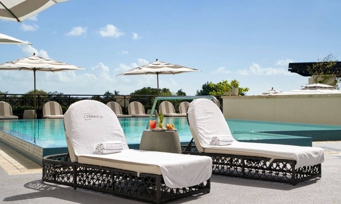 Coral Gables House | Close to Coconut Grove! 3 Relaxing Units, Onsite Parking! Pets are Allowed!