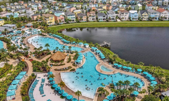 West Kissimmee House | Close to Disney Townhome in Margaritaville Neighborhood Sleeps 8