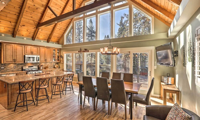 Truckee House | Close to Donner Lake & Skiing: Truckee Getaway