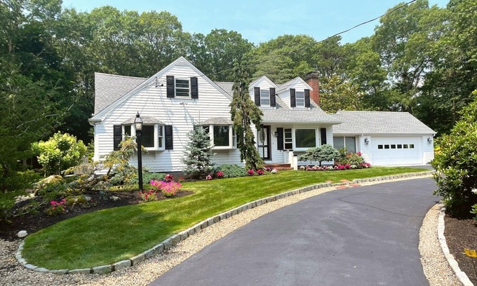 Centerville House | Close to Ocean Beaches