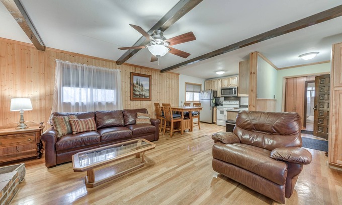 Cloudcroft Cabin | Cloudcroft Cabin Vacation Rental: 3 Mi to Skiing!