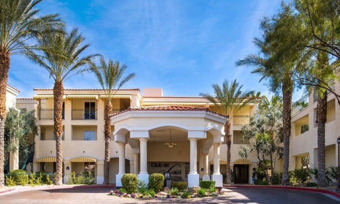 Spring Valley Condo | Club de Soleil studio unit, Friday check-in