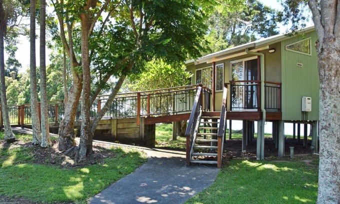 Rainbow Reach House | Coast and Country Cabin 6