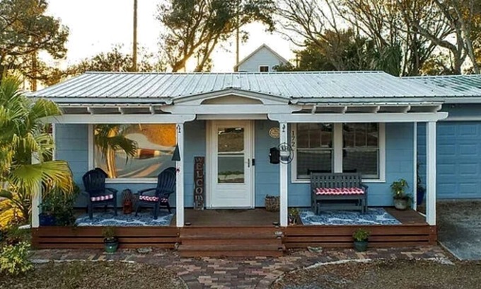 St. Augustine Cottage | Coastal Charm
