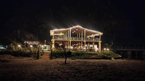 Hireguthi House | Coconut tree cafe Gokarna