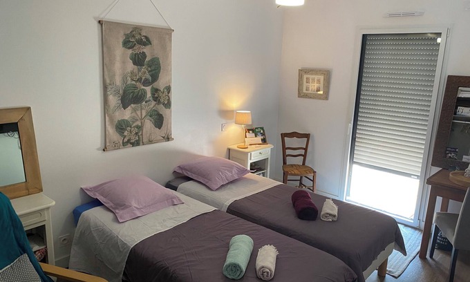 Montauban-de-Bretagne Bed & Breakfast | Cocooning room pets welcome