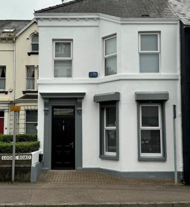 Coleraine Apartment | Coleraine Hotel