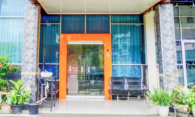 Banda Aceh Hotel | Collection O Darussalam Near Universitas Syiah Kuala Formerly Meurah Mulia