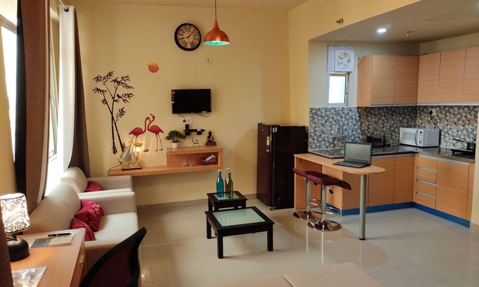 Greater Noida Condo | Come enjoy a relaxing stay in a home away from home at Greater Noida.