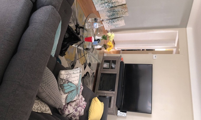 Maple Heights House | Come stay a night or two!