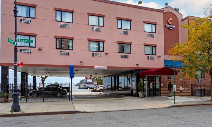 Sheepshead Bay Hotel | Comfort Inn Brooklyn