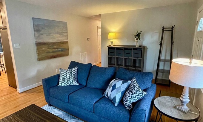 Locust Grove House | Comfortable and Cozy Locust Grove Home