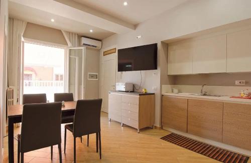 Cavallino Apartment | Comfortable Apartment in Cavallino, 42 m² with Balcony