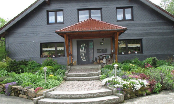 Nisterau Apartment | Comfortable apartment on the outskirts of the nature reserve Bacher Lay in Nisterau