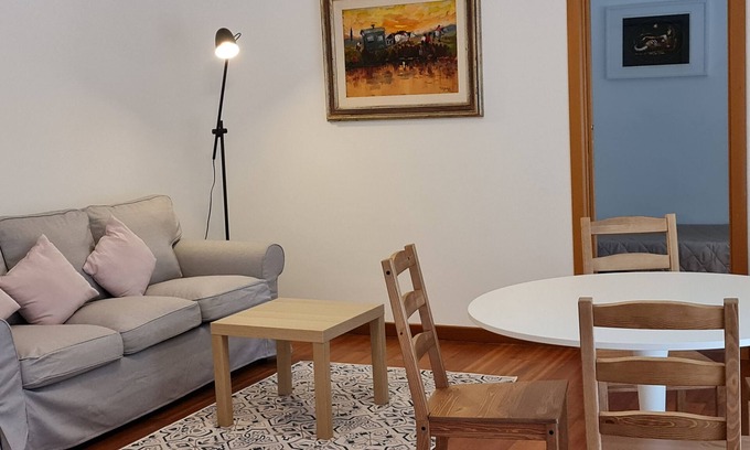 Suburbio XI della Vittoria Apartment | Comfortable apartment with large terrace