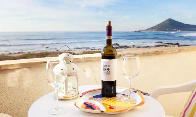 Caminha House | Comfortable House in Moledo with Sea View and Parking